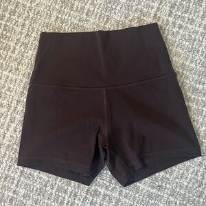 Lululemon high rise align shorts 4 inch size 4